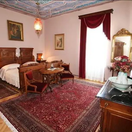 Moretti Konukevi Trogir