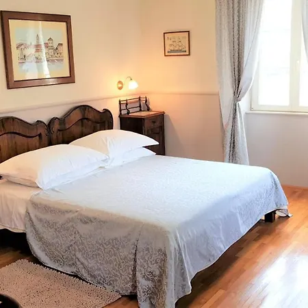 Moretti Guest house 4*