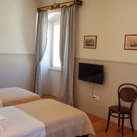 Guest house Moretti 4*