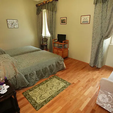 Guest house Moretti 4*